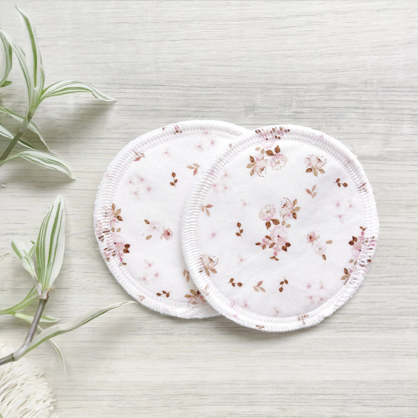 Baboo Baby Boutique | Reusable Breastpads - Bespoke Gift Boxes