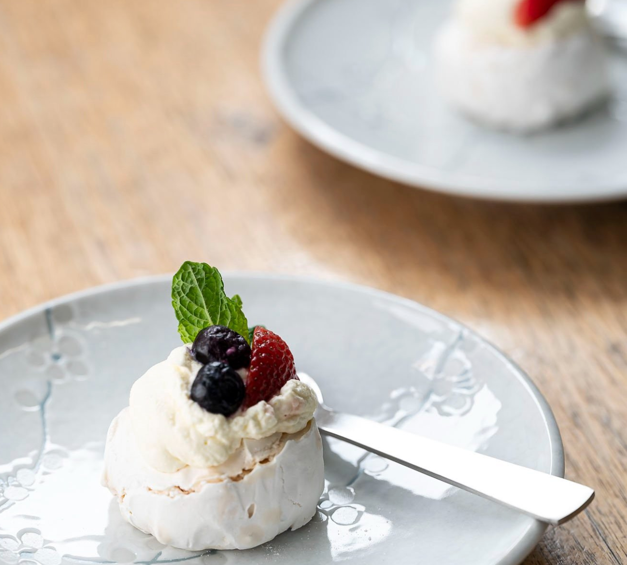 Asian Food Republic | White Choc + Ginger Mini Pavlovas