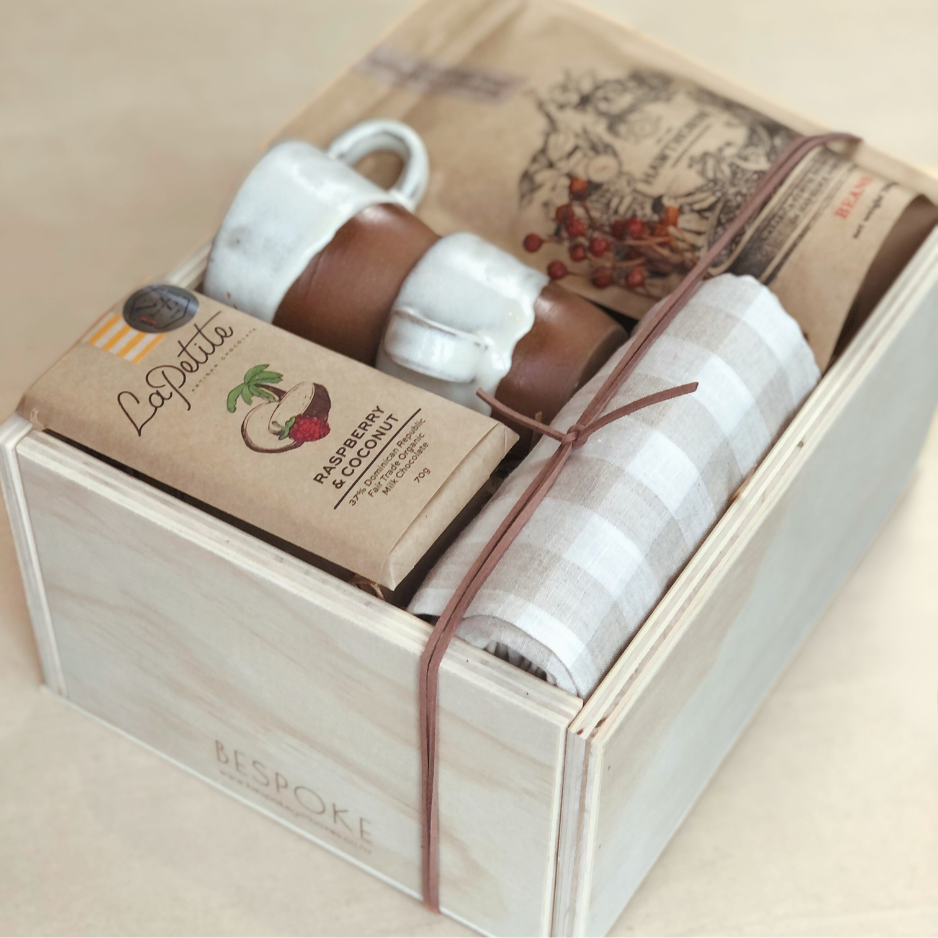 Custom Gift Boxes, ready-to-ship gift boxes, online gift boxes and hampers, NZ-made gifts, thank you gift ideas, new baby gift set, birthday gifts, personalised gift ideas