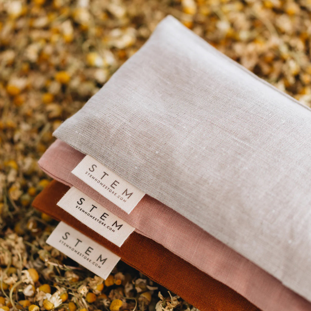 Custom Gift Boxes, ready-to-ship gift boxes, online gift boxes and hampers, NZ-made gifts, thank you gift ideas, new baby gift set, birthday gifts, personalised gift ideas, eye pillows