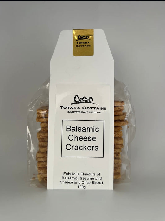 Totara Cottage | Balsamic Cheese Crackers