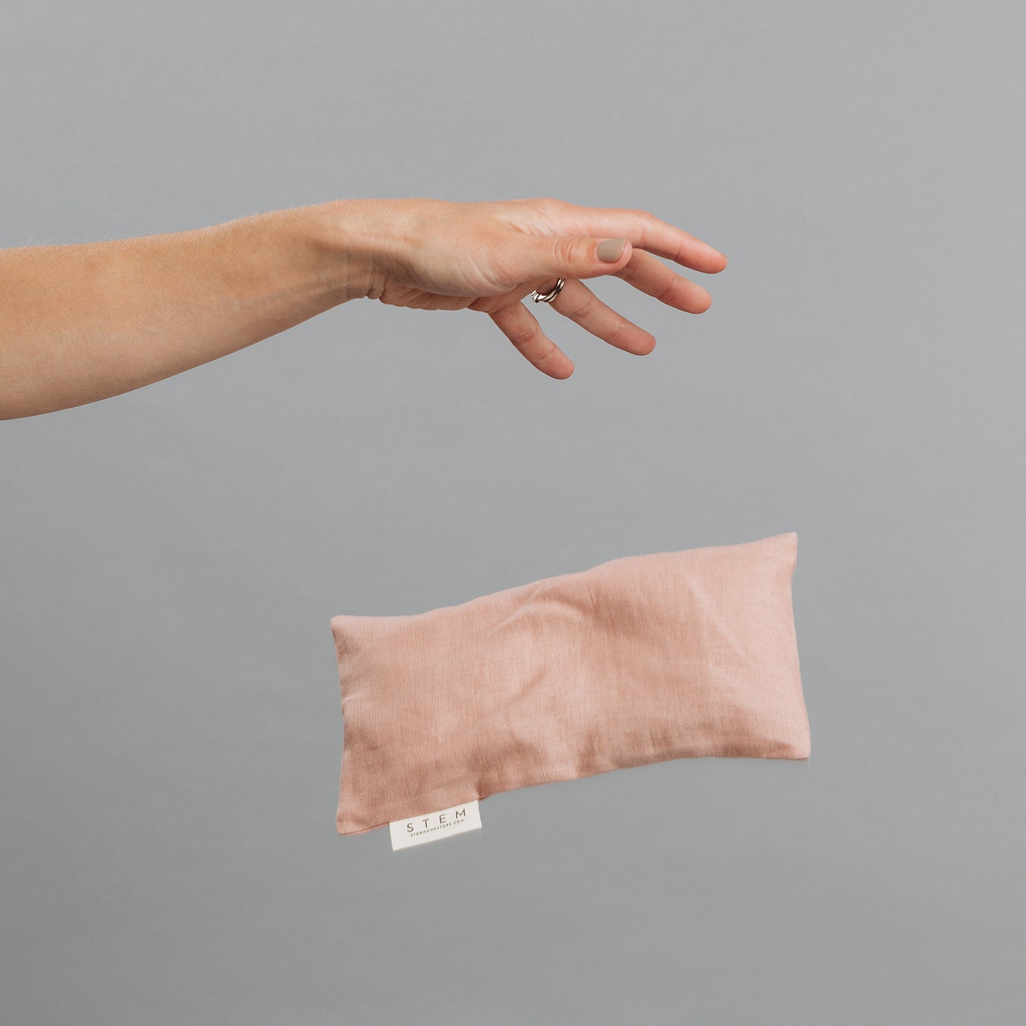 Stem Eye Pillow | Chamomile + Lavender