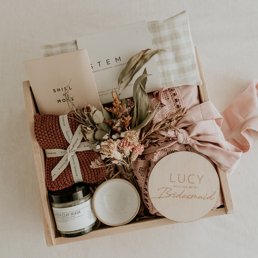 Custom Gift Boxes, ready-to-ship gift boxes, online gift boxes and hampers, NZ-made gifts, thank you gift ideas, bridal gifts, birthday gifts, personalised gift ideas