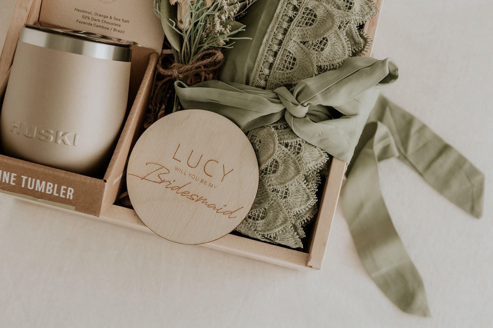 Custom Gift Boxes, ready-to-ship gift boxes, online gift boxes and hampers, NZ-made gifts, thank you gift ideas, bridal gifts, birthday gifts, personalised gift ideas